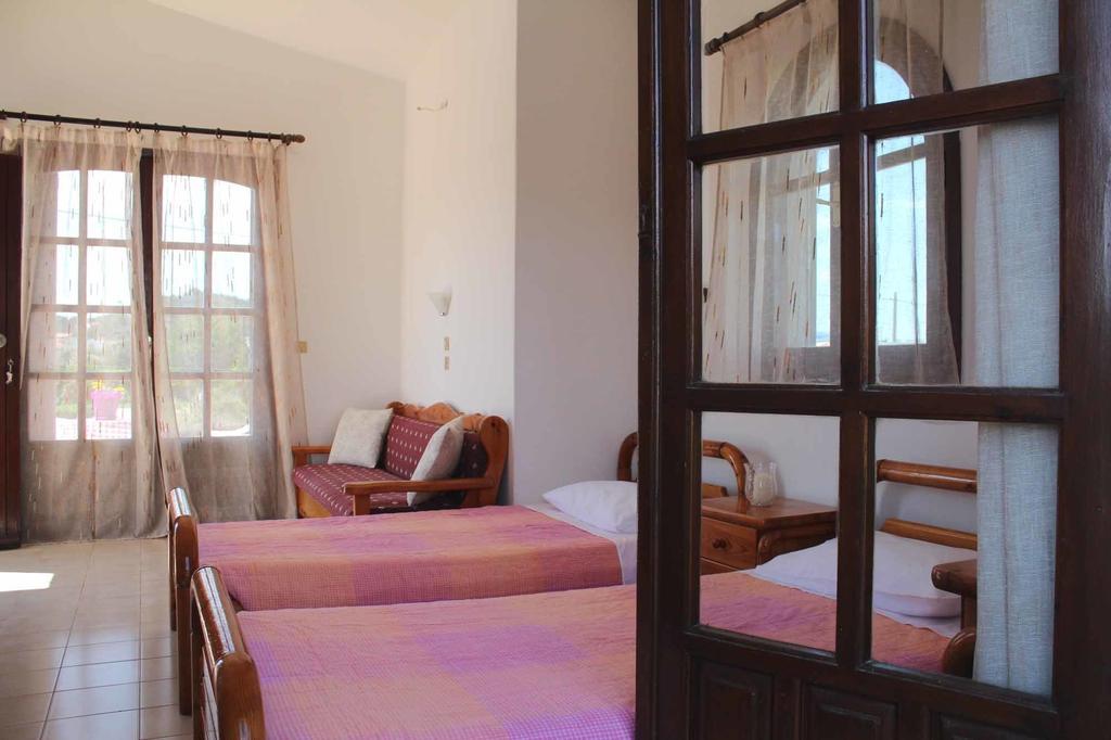 Sunset Beach Studio Kremasti  Room photo